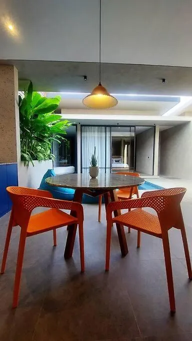 Akhila 4 - 1 Bedroom Modern Tropical Villa At The Heart Of Seminyak