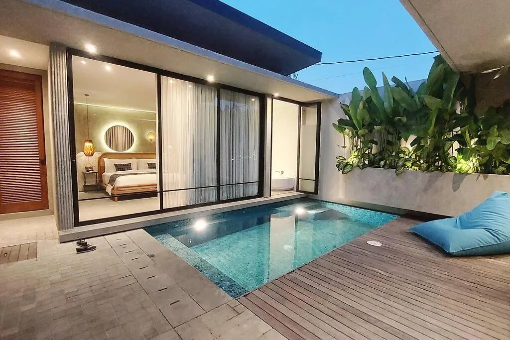 Akhila 4 - 1 Bedroom Modern Tropical Villa At The Heart Of Seminyak